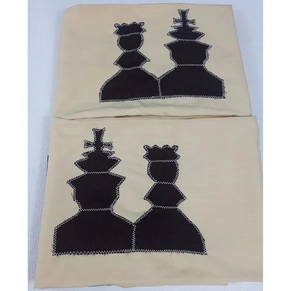 Vtg 2 Chess Piece King Size Pillow Cases King‎ & Queen Chess Piece Pillow Case